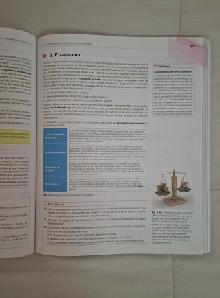 Economía 1.o Bachillerato