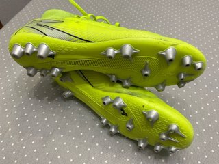 Botas de fútbol Nike Mercurial ,AIR ZOOM.Talla 43