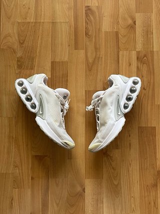 Nike Air Max DN Talla 44.5 Blancas