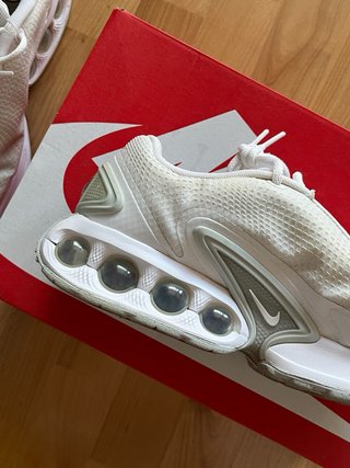 Nike Air Max DN Talla 44.5 Blancas