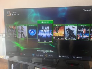 Xbox 360 Slim Negra + Mando + Juegos
