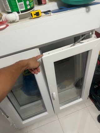 2 Ventanas PVC Oscilobatientes Nuevas