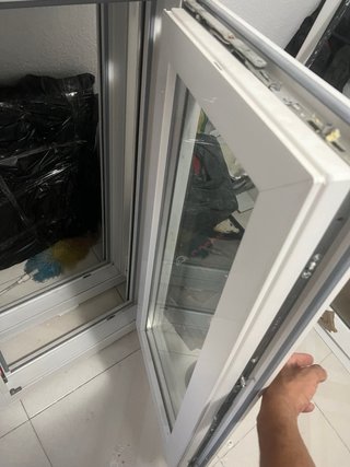 2 Ventanas PVC Oscilobatientes Nuevas