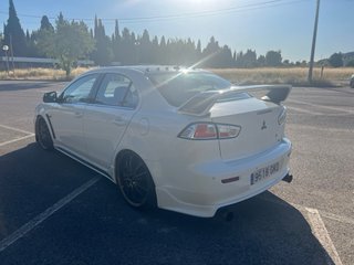 Mitsubishi Lancer Look Evo