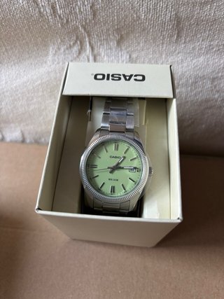 Casio color pistacho
