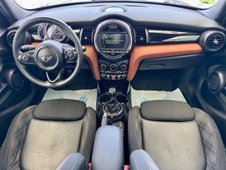 MINI Cooper Seven Chili Edition