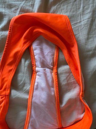 Bikini naranja