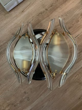 Lámparas de salón doradas y transparentes