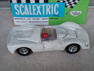 SCALEXTRIC FERRARI 330 GT