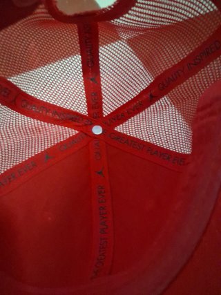 Gorra Jordan Roja Original no está en manacor