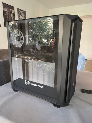 PC Sobremesa Negro