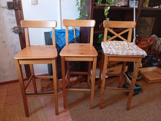 3 Banquetas de madera