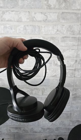 Batería Electrónica Alesis Nitro Mesh Kit + Auricu