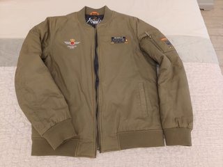 Chaqueta Bomber Patrulla Águila Verde Oliva