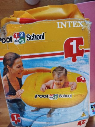 Flotador Intex Pool School 123 poco usado