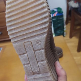 Botines cuña mujer ante marrón