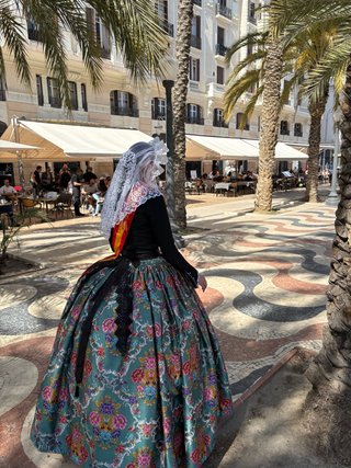 Traje de Novia Alicantina Tradicional