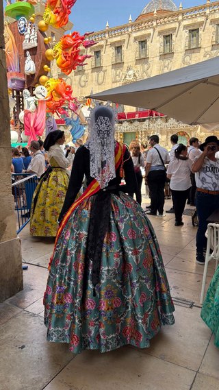 Traje de Novia Alicantina Tradicional