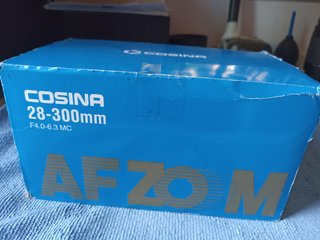 Cosina AF 28-300mm f/4.0-6.3 Obiettivo per Nikon.