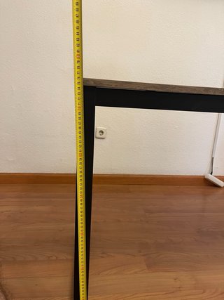 Tavolo moderno in legno e metallo per soggiorno/cucina