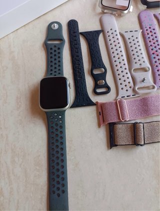 Apple Watch Series 9 45mm GPS Plata