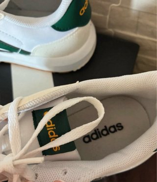 Zapatillas Adidas original T.37 1/3 caja y etiquet