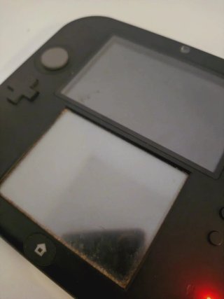 Nintendo 2DS Negra y azul averiada