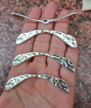 Abalorios plateados para bisutería