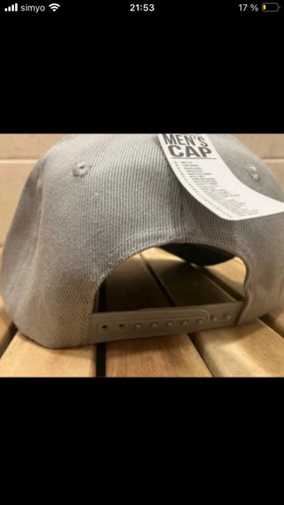 Gorra estilo americano gris y negra