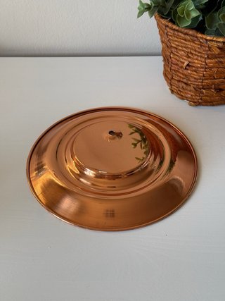 Plato Cobre Vintage con Medallón Porcelana