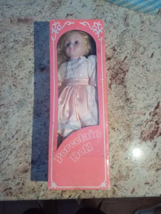 Muñeca de Porcelana Vintage