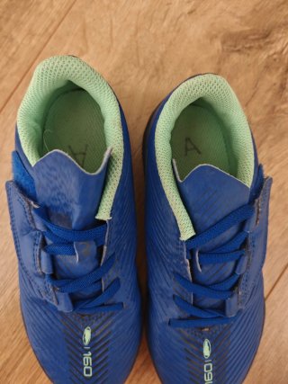 Botas de fútbol Kipsta talla 32