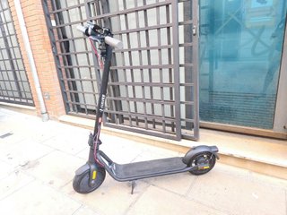 Patinete Eléctrico Navee V25