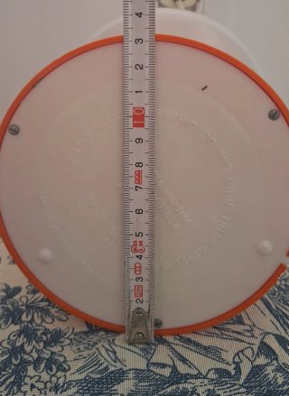 Lámparilla de mesa con pie naranja