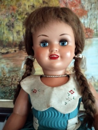 Muñeca antigua Teresin o Maricela Carton Piedra