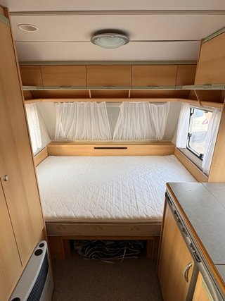 Caravana Knaus Holiday menor de 750kg Año 2001