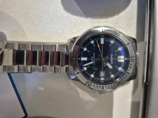 Reloj Casio Azul y Plateado