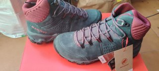 Botas Mammut talla 39 Nuevas