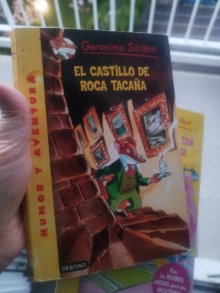 Mi nombre es Stilton, Geronimo Stilton Geronimo...