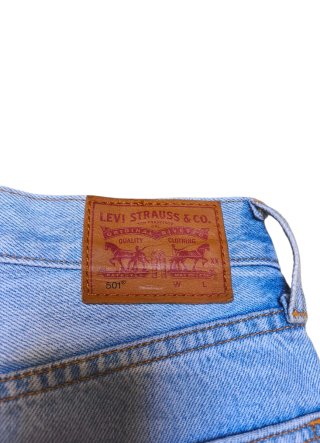 Levi's 501 Shorts Vaqueros Desgastados Azul W24-XS