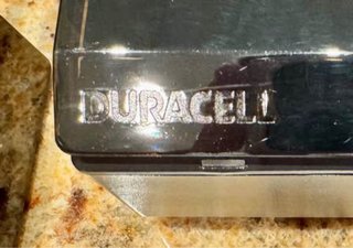 Caricabatterie Duracell per pile ricaricabili