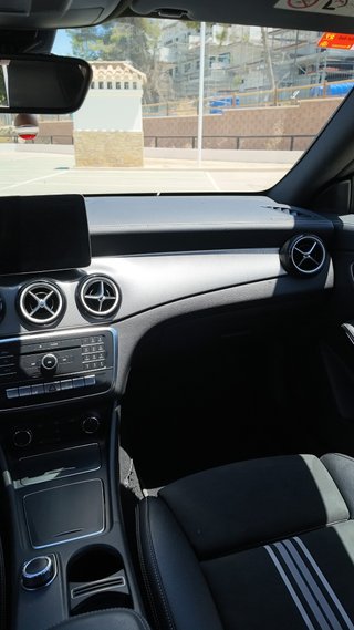 Mercedes-Benz Clase CLA CLA 180 Shooting Brake