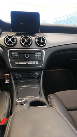Mercedes-Benz Clase CLA CLA 180 Shooting Brake