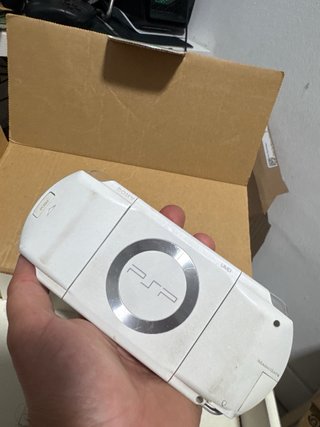 Sony PSP-1004 Blanca con Caja