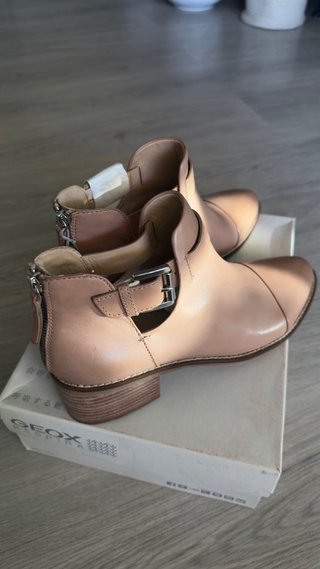 Botines Geox Beige Talla 41