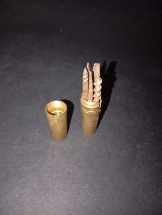 Cavatappi, cacciavite, pinzetta ottone vintage