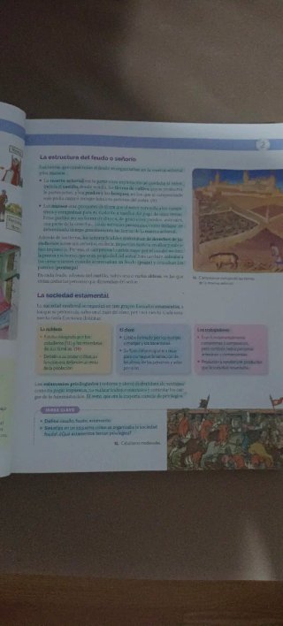 3 libros de Geografía e Historia 2 ESO