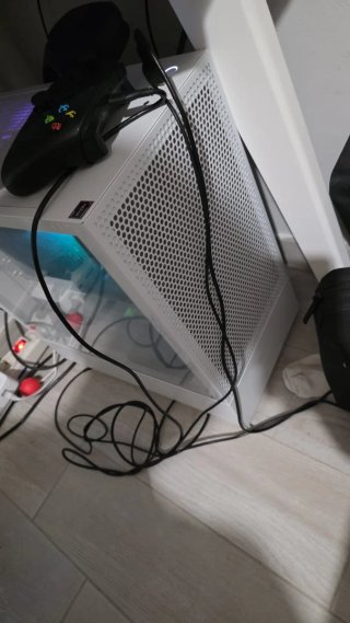 PC Gaming Ryzen 7 5800X3D + RTX 4060 Ti