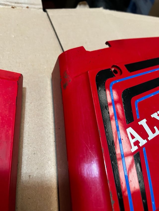 Plásticos Vespino ALX Rojos