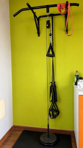 Barra dominadas + TRX + polea